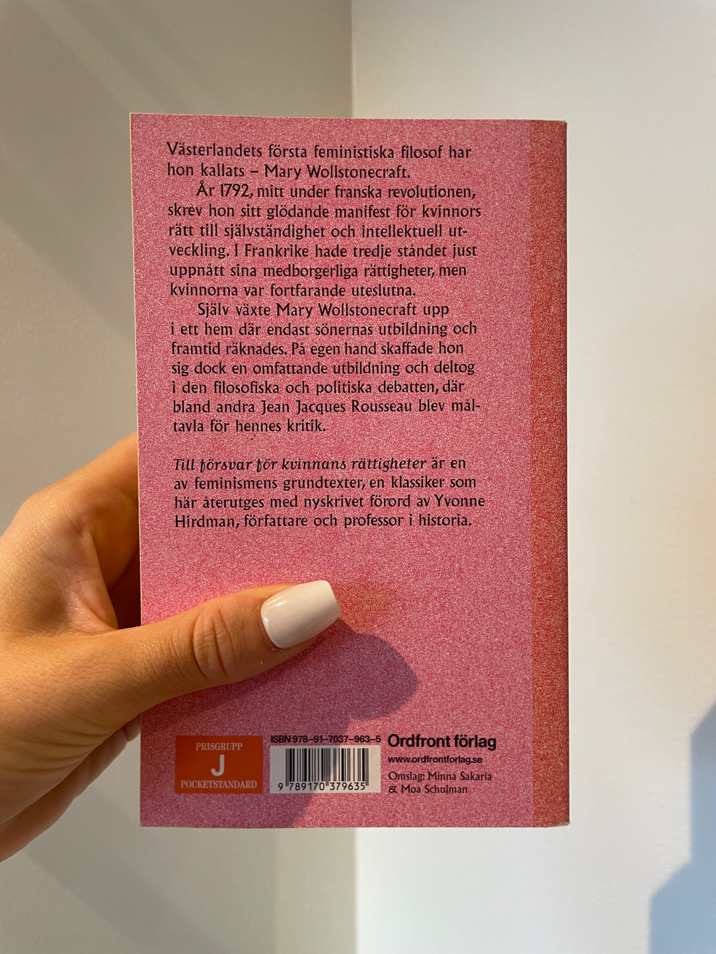 Till försvar för kvinnans rättigheter – baksida
