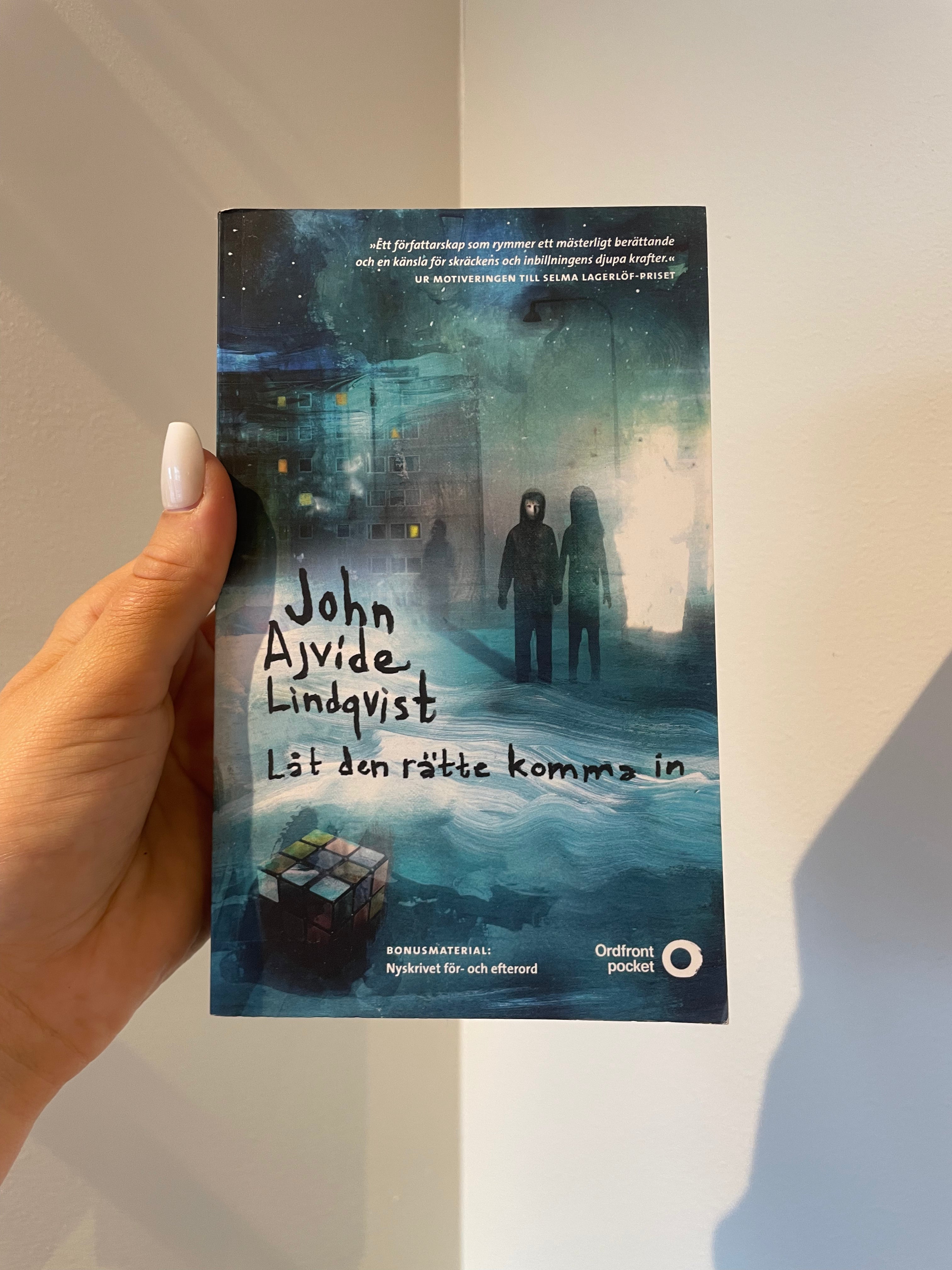 Låt den rätte komma in – framsida