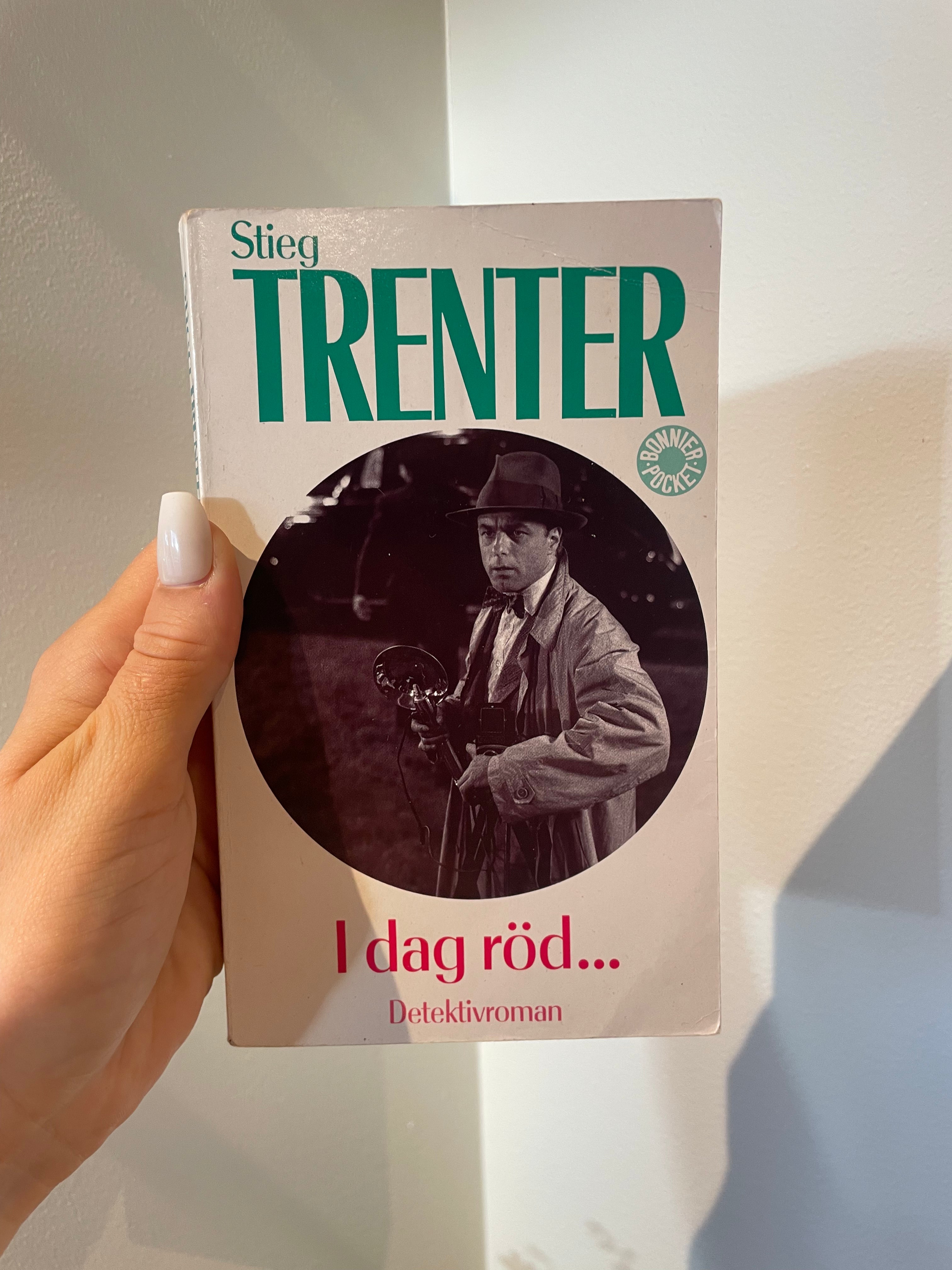 I dag röd – framsida