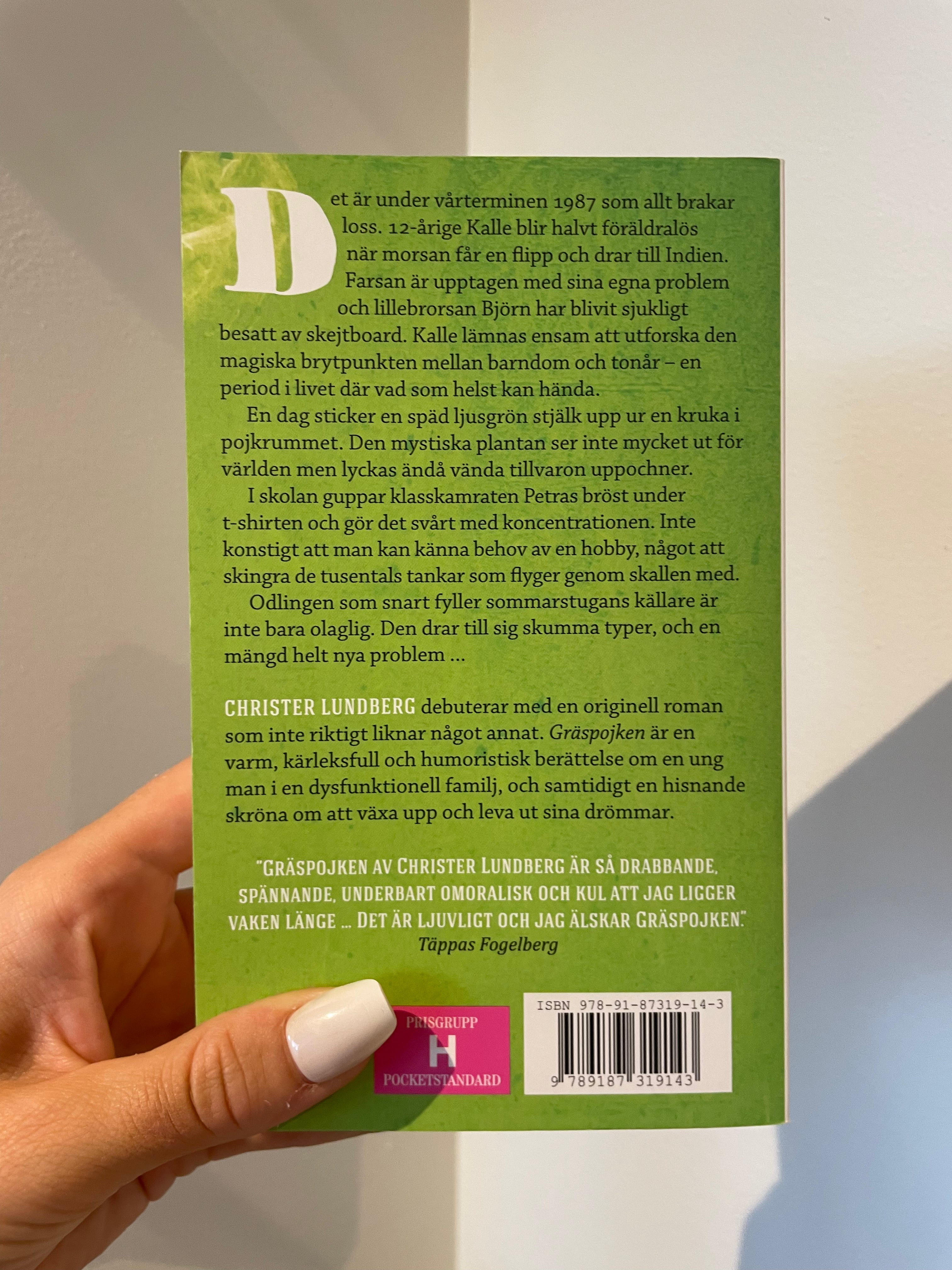 Gräspojken – baksida
