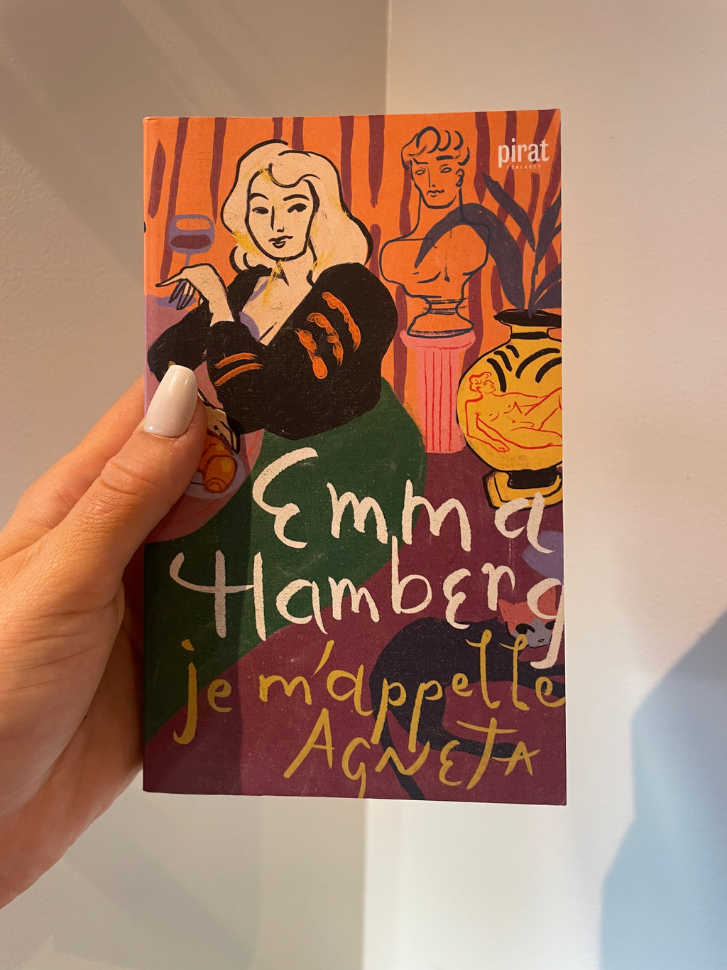 Je m'appelle Agneta – framsida
