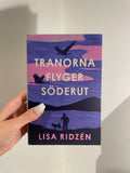 Tranorna flyger söderut – framsida
