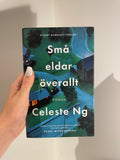 Små eldar överallt – framsida