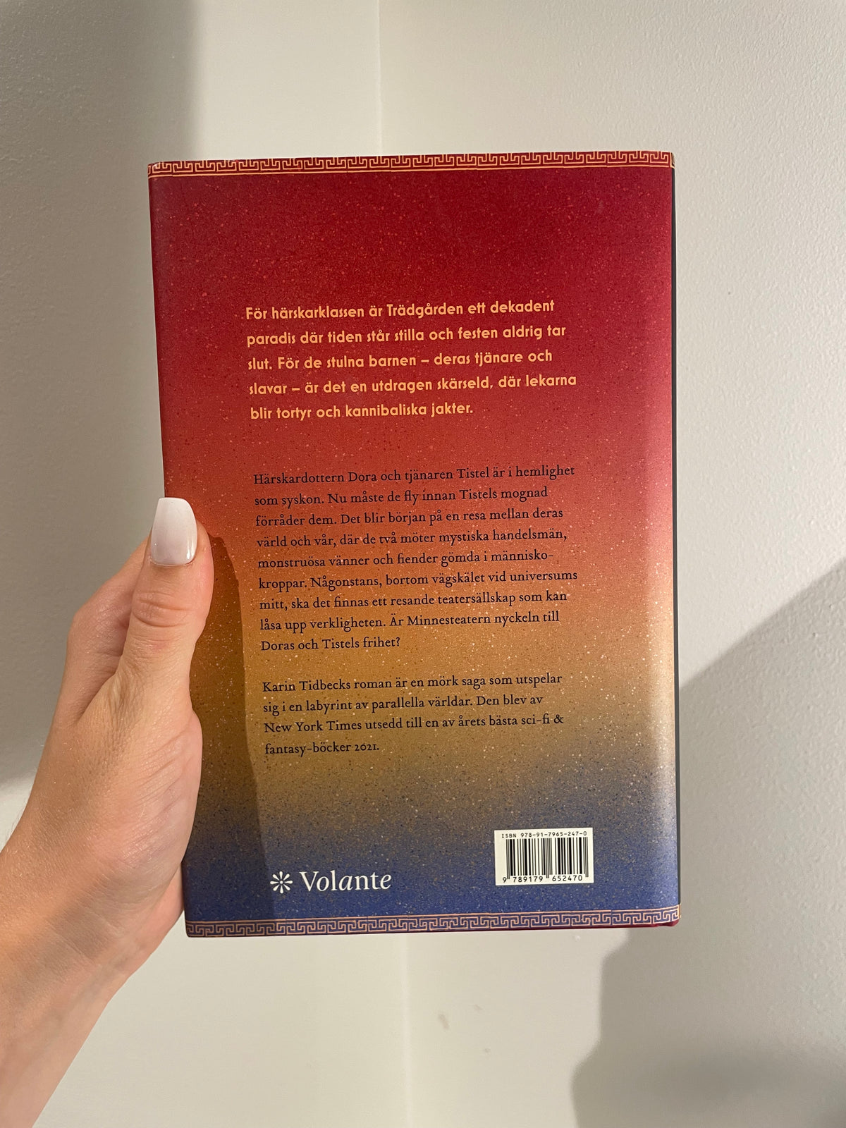Minnesteatern – baksida